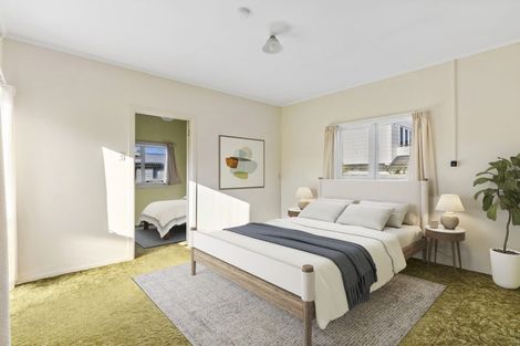 Photo of property in 10 Eastern Beach Road, Eastern Beach, Auckland, 2012