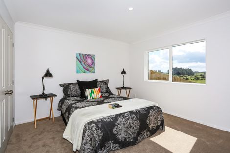 Photo of property in 21 Hua Place, Tuakau, 2121