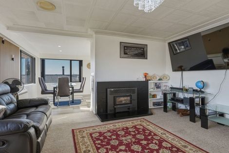 Photo of property in 25 Clifford Street, Balclutha, 9230