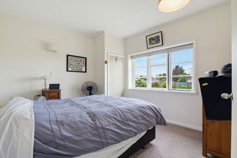 Photo of property in 21 Robert Street, Marton, 4710