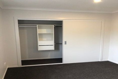 Photo of property in 2/9 Marlene Avenue, Te Atatu South, Auckland, 0610