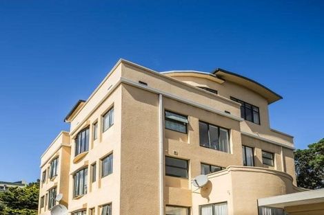 Photo of property in 564i Adelaide Road, Berhampore, Wellington, 6023