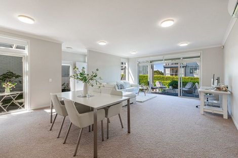 Photo of property in 10 Plantation Terrace, Orewa, 0931
