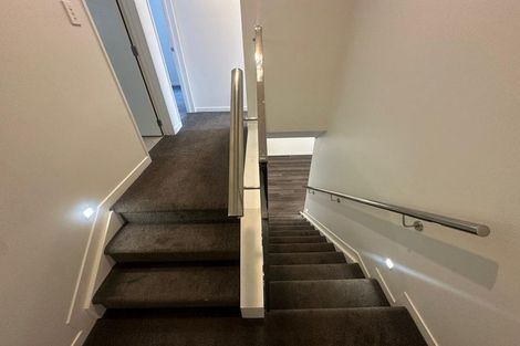 Photo of property in 271 Te Atatu Road, Te Atatu South, Auckland, 0610