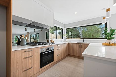 Photo of property in 30a Alison Street, Hamilton Lake, Hamilton, 3204