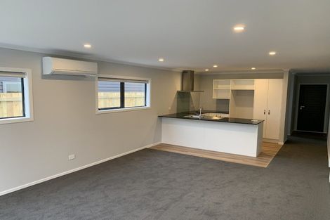 Photo of property in 7 Rotoiti Place, Paraparaumu, 5032