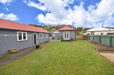 Photo of property in 37 Somerville Street, Andersons Bay, Dunedin, 9013