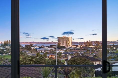 Photo of property in 47 The Ritz, Orewa, 0931