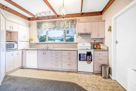 Photo of property in 50 West Plains Road, Waikiwi, Invercargill, 9810