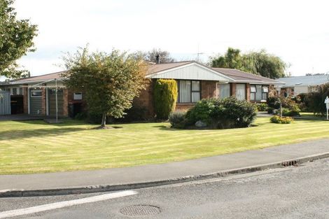 Photo of property in 84 Mackenzie Street, Winton, 9720
