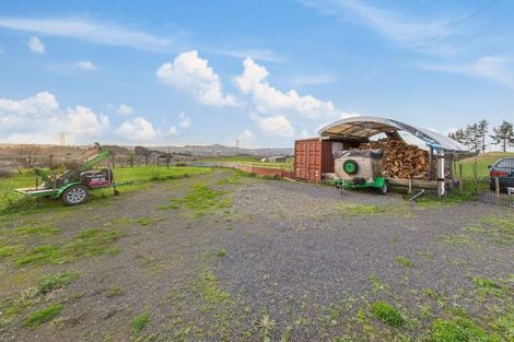 Photo of property in 242 Kellyville Road, Mercer, 2474