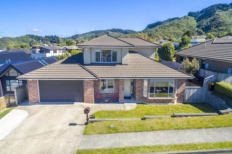 Photo of property in 118 Kirton Drive, Riverstone Terraces, Upper Hutt, 5018