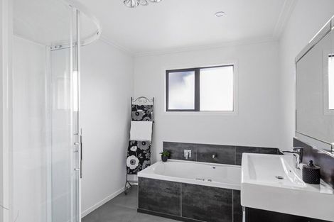 Photo of property in 10 Juniper Close, Alexandra, 9320