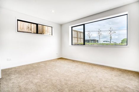 Photo of property in 4/5 Marsh Avenue, Forrest Hill, Auckland, 0620