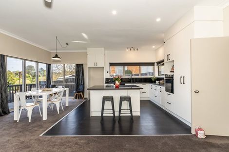 Photo of property in 178 Sandwich Road, St Andrews, Hamilton, 3200