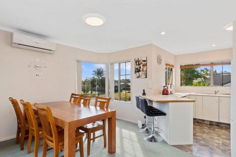 Photo of property in 8 Amberley Crescent, Bethlehem, Tauranga, 3110