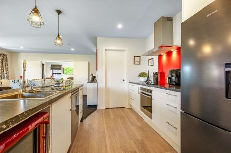 Photo of property in 30 Whincops Road, Halswell, Christchurch, 8025