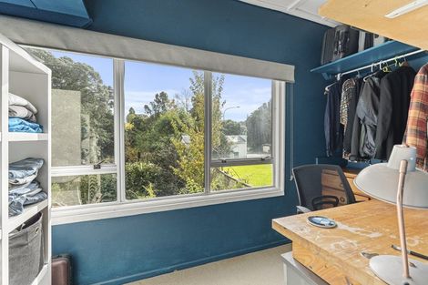 Photo of property in 28 Carrington Street, New Plymouth, 4310