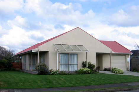 Photo of property in 2a Viscount Place, West End, Palmerston North, 4412
