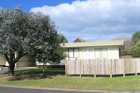 Photo of property in 200 Hilton Drive, Whangamata, 3620