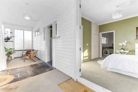 Photo of property in 108 Carrington Street, Lower Vogeltown, New Plymouth, 4310