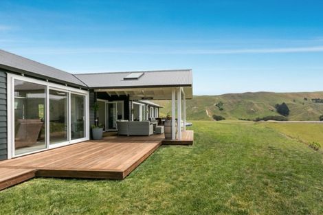 Photo of property in 63 Timoti Road, Waimarama, Havelock North, 4294