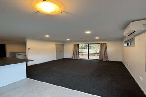 Photo of property in 132-134 George Street, Stokes Valley, Lower Hutt, 5019