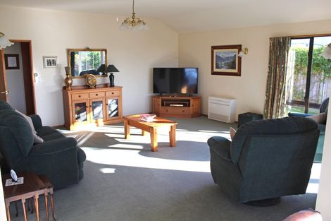 Photo of property in 16 Alpine Close, Marchwiel, Timaru, 7910