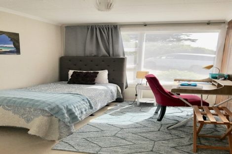 Photo of property in 16 Ward Parade, Bluff, 9814