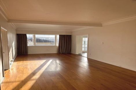 Photo of property in 57 Hayr Road, Three Kings, Auckland, 1042