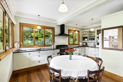 Photo of property in 46 Nicholson Road, Khandallah, Wellington, 6035