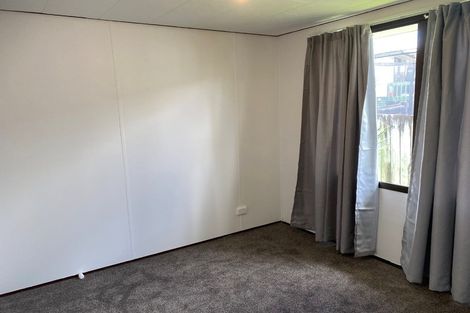 Photo of property in 2/28 Posa Avenue, Henderson, Auckland, 0612