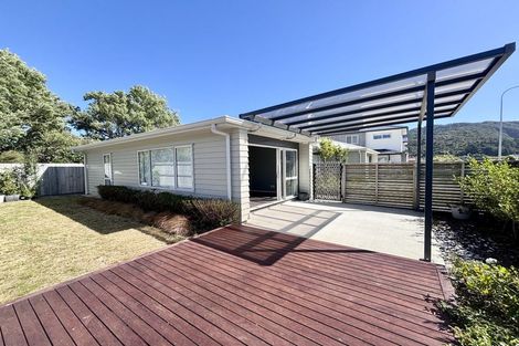 Photo of property in 3 Grovedale Square, Wainuiomata, Lower Hutt, 5014