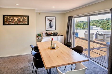 Photo of property in 191 Tirohanga Road, Tirohanga, Lower Hutt, 5010