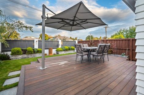 Photo of property in 137 Harris Crescent, Papanui, Christchurch, 8053