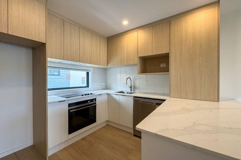 Photo of property in 30b Flaxdale Street, Birkdale, Auckland, 0626