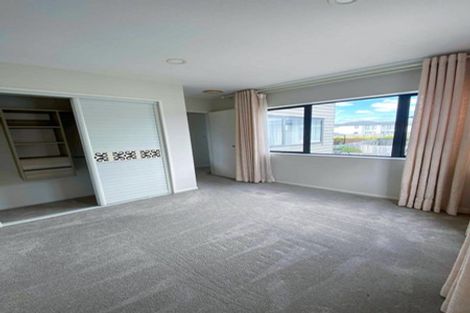Photo of property in 50 Craigs Way, Hobsonville, Auckland, 0616