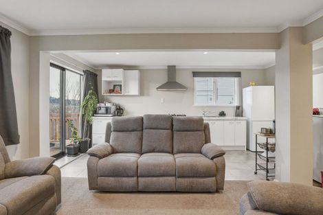 Photo of property in 10 Derby Street, Green Island, Dunedin, 9018