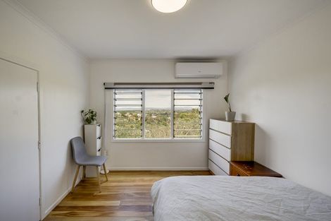 Photo of property in 54 Napier Terrace, Hospital Hill, Napier, 4110