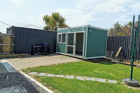 Photo of property in 10a Karaka Street, Castlecliff, Whanganui, 4501