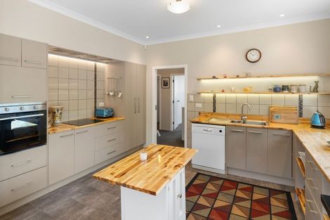 Photo of property in 25 Macarthur Street, Levin, 5510