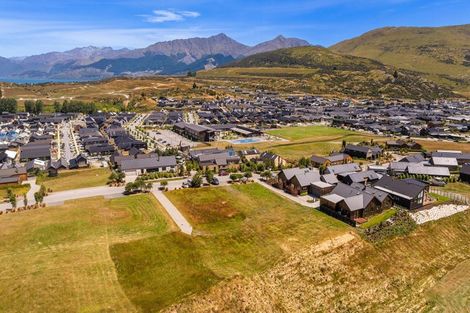 Photo of property in 20 Cunninghams Drive, Jacks Point, Queenstown, 9371