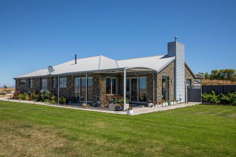 Photo of property in 196 Nelsen Ridge Road, Waikerikeri, Alexandra, 9393