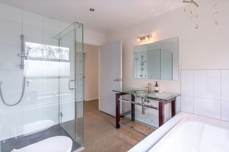 Photo of property in 19a Brenchley Road, Lyttelton, 8082