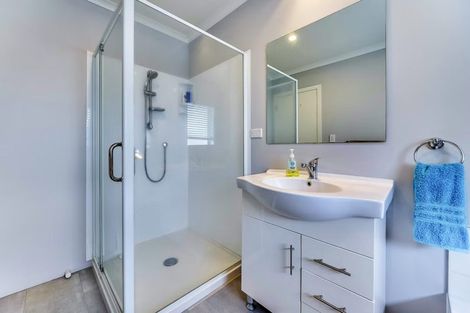 Photo of property in 23 Queens Park Crescent, Frankton, Hamilton, 3204