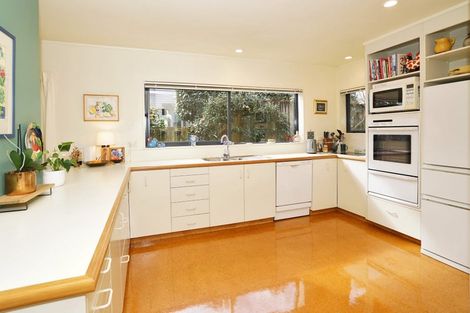Photo of property in 66 Sandwich Road, St Andrews, Hamilton, 3200