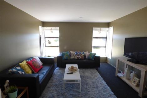 Photo of property in 10 Bellbird Place, Rolleston, 7614