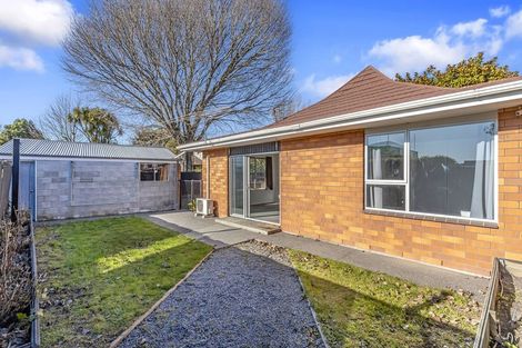 Photo of property in 2/110b Withells Road, Avonhead, Christchurch, 8042