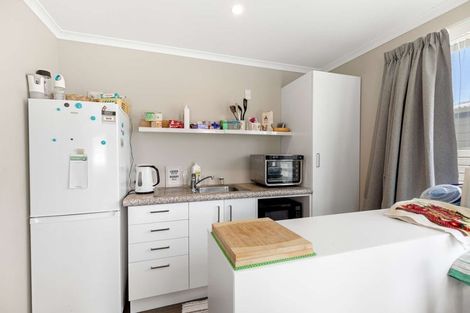 Photo of property in 74 Kennedy Drive, Levin, 5510