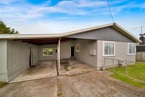 Photo of property in 162 Seaview Road, Westown, New Plymouth, 4310